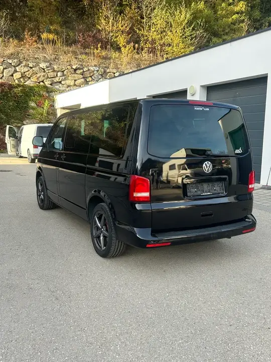 Volkswagen T5 2012 photo 3