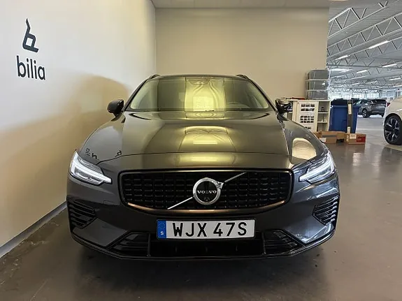 Volvo V60 2025 photo 2