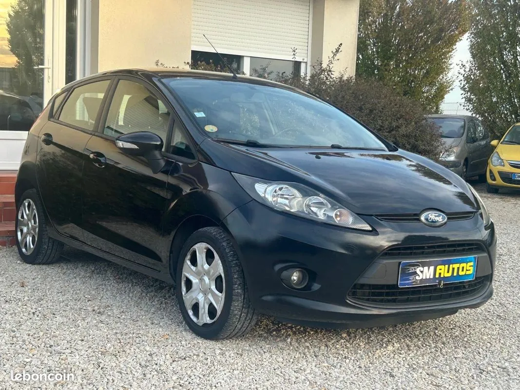 Ford Fiesta 2009 photo 2