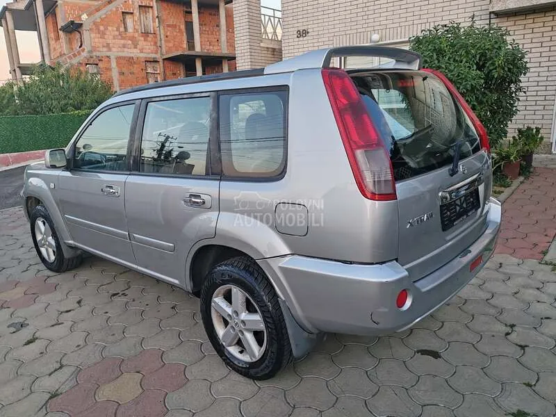 Nissan X-Trail 2005 photo 4
