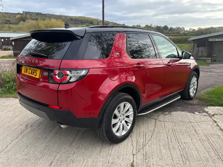 Land Rover Discovery Sport 2015 photo 3