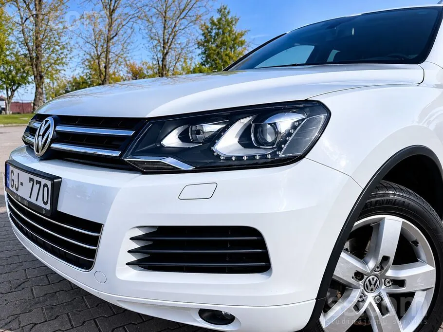 Volkswagen Touareg 2012 photo 4