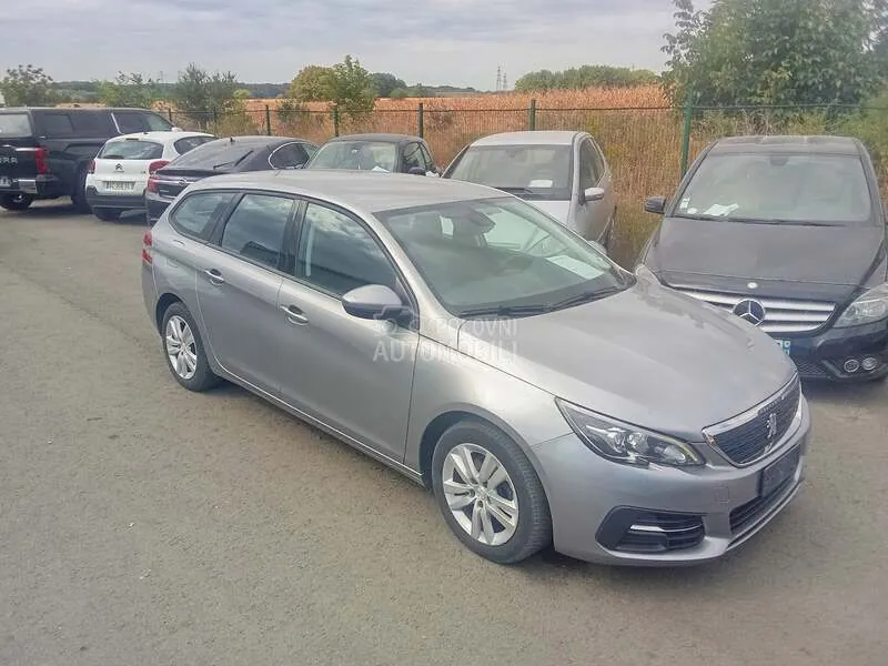 Peugeot 308 2021 photo 5