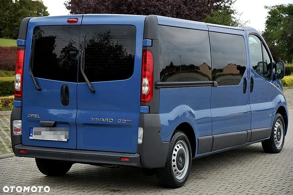 Opel Vivaro 2012 photo 4