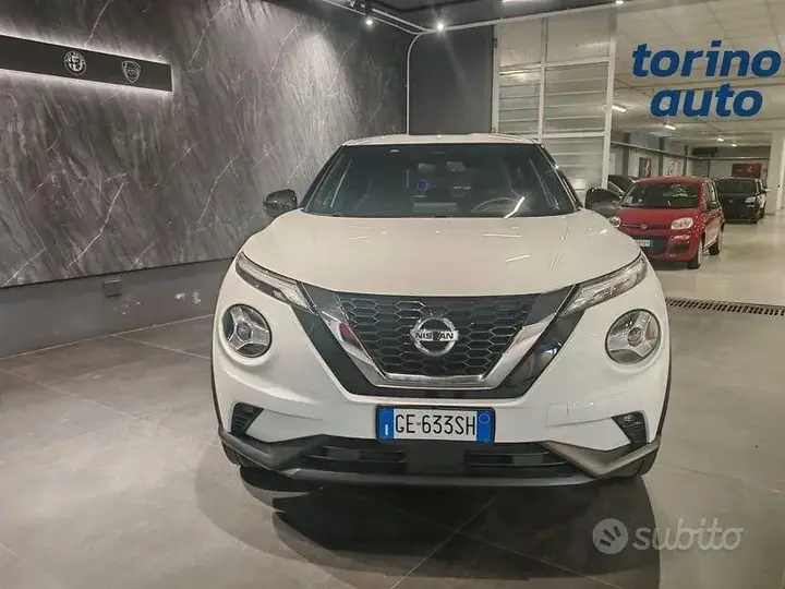 Nissan Juke 2021 photo 2