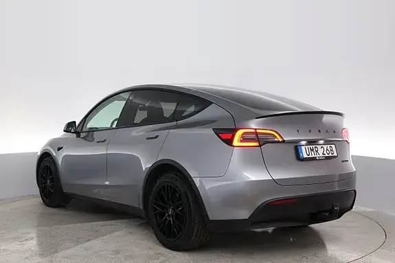 Tesla Model Y 2024 photo 4