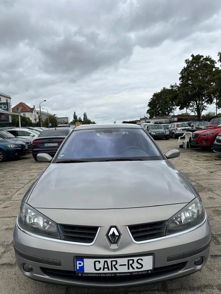 Renault Laguna