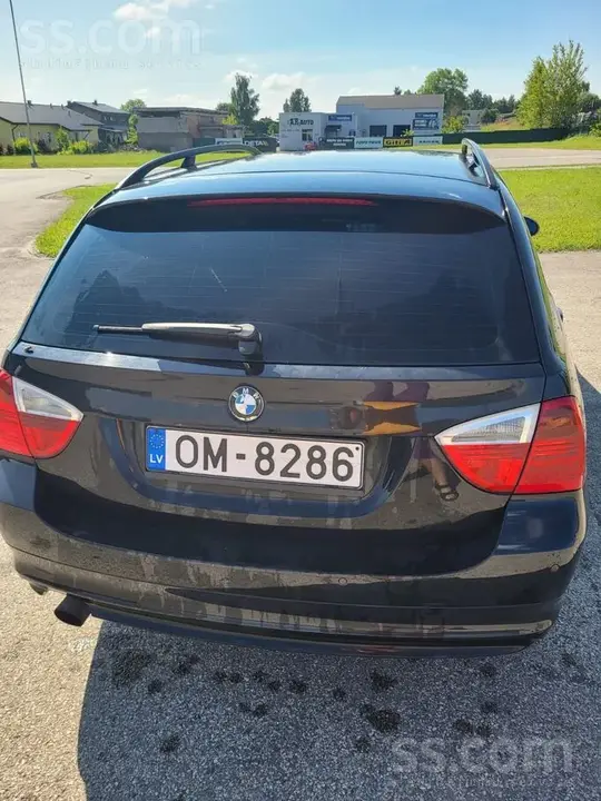 BMW 320 2005 photo 3