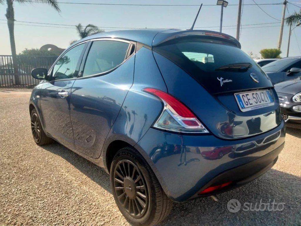 Lancia Ypsilon 2021 photo 3
