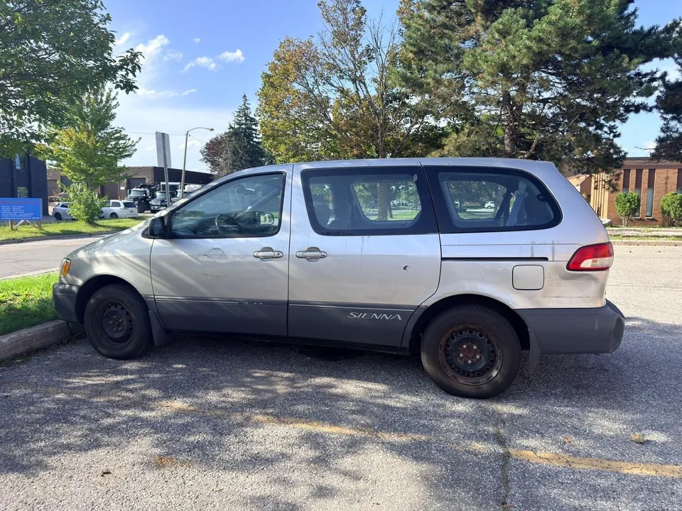 Toyota Sienna
