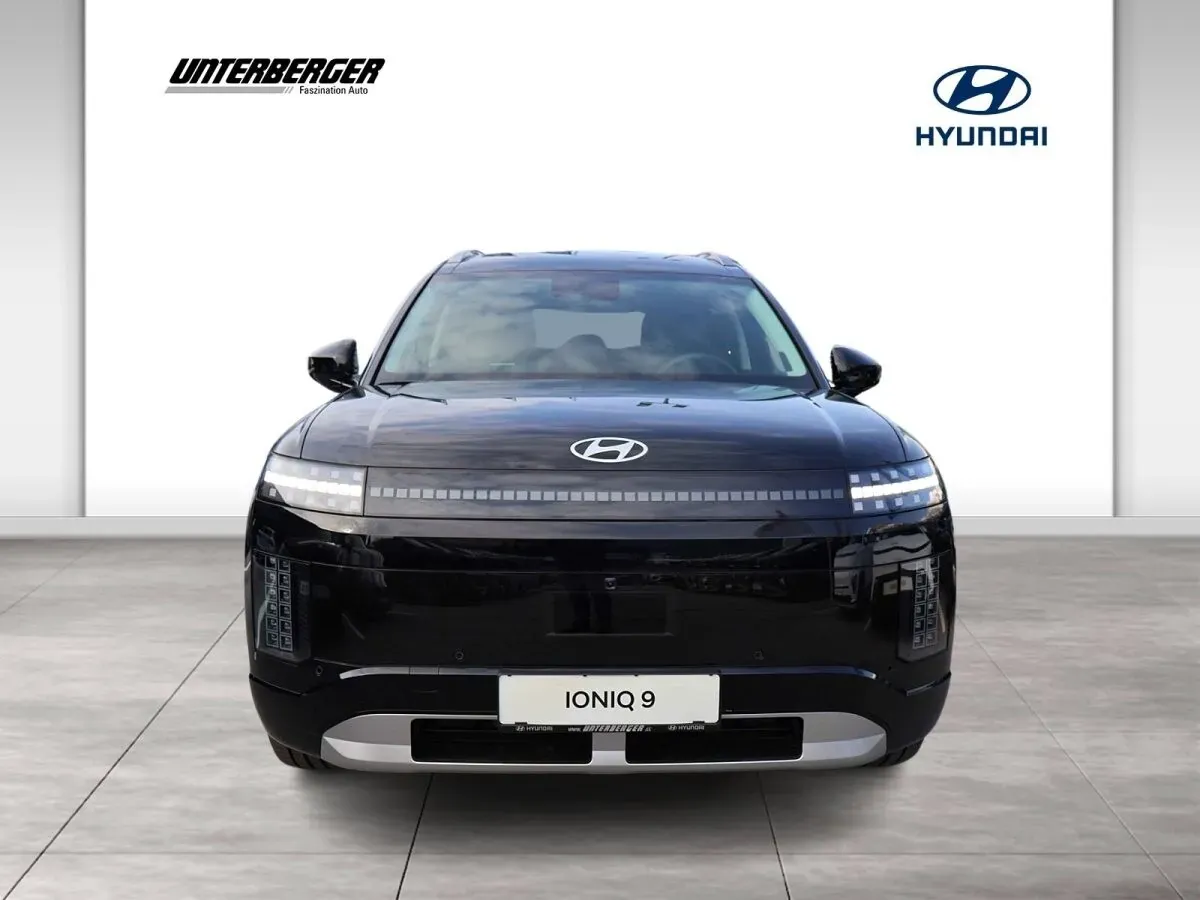 Hyundai Ioniq 9 photo 3