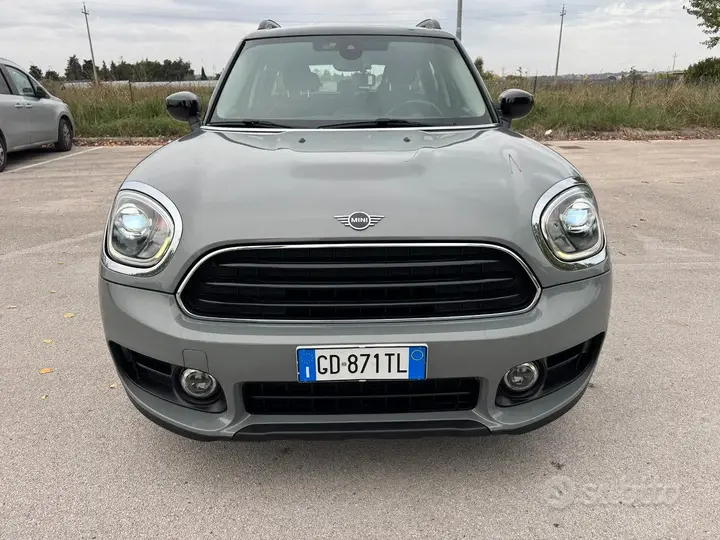 Mini Cooper 2020 photo 2