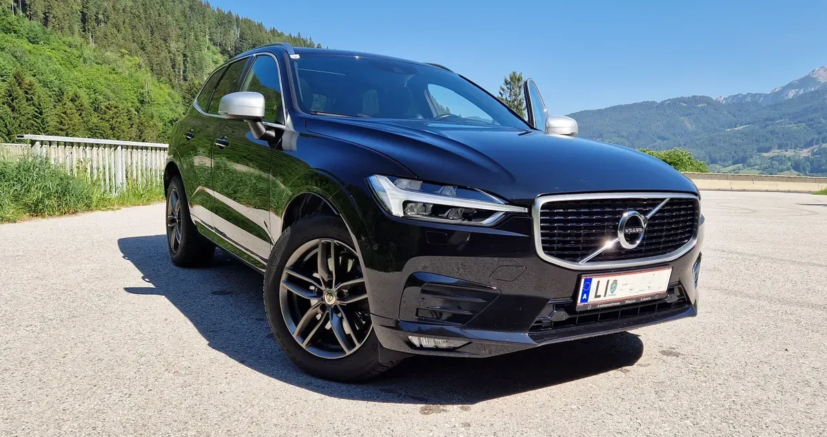 Volvo Xc60 2017 photo 2