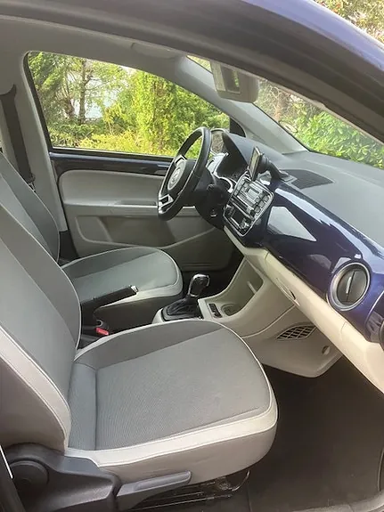 Volkswagen E-Up! 2016 photo 2