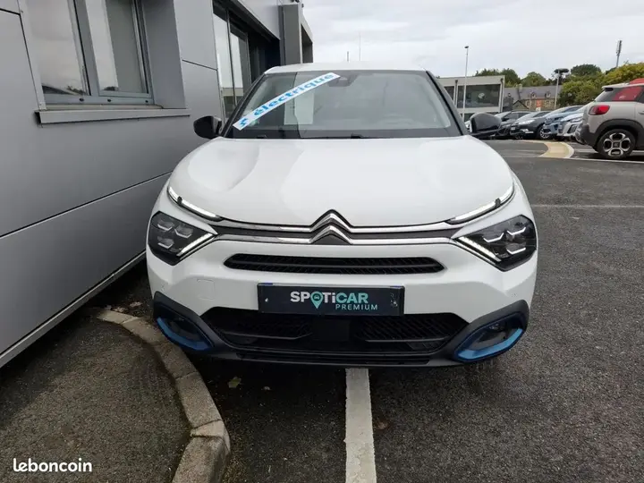 Citroen C4 2022 photo 3