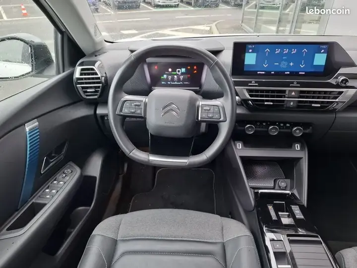 Citroen C4 2022 photo 2