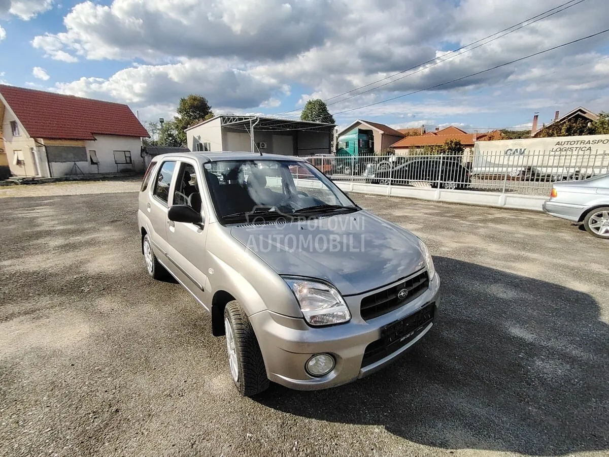 Suzuki Ignis 2005 photo 2
