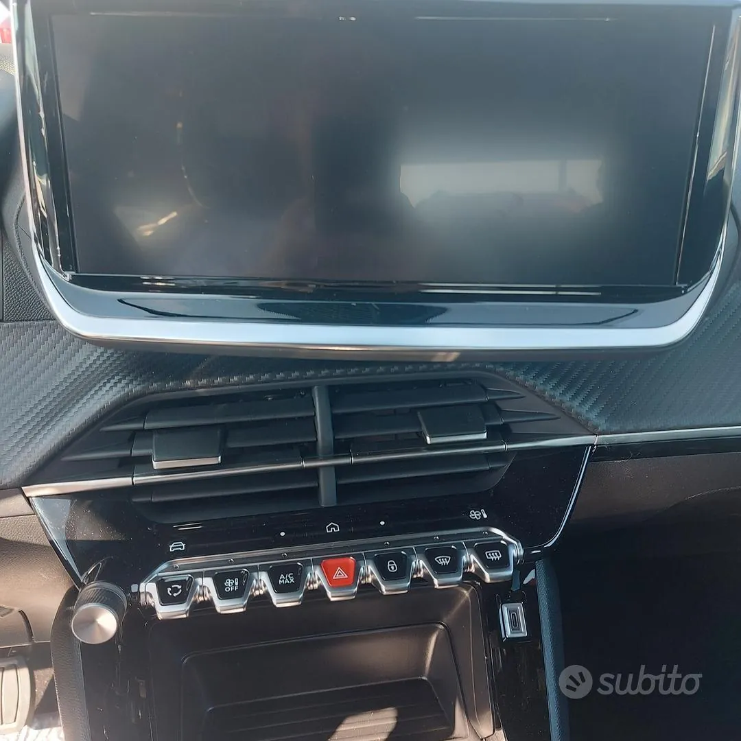Peugeot 2008 photo 5