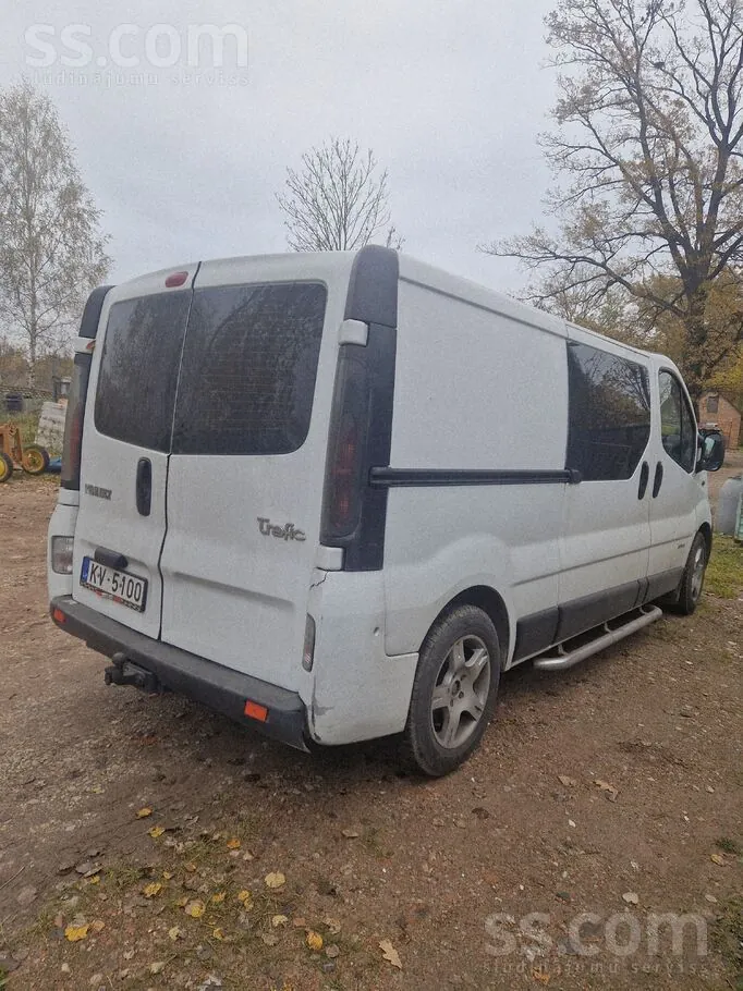 Renault Trafic 2005 photo 4