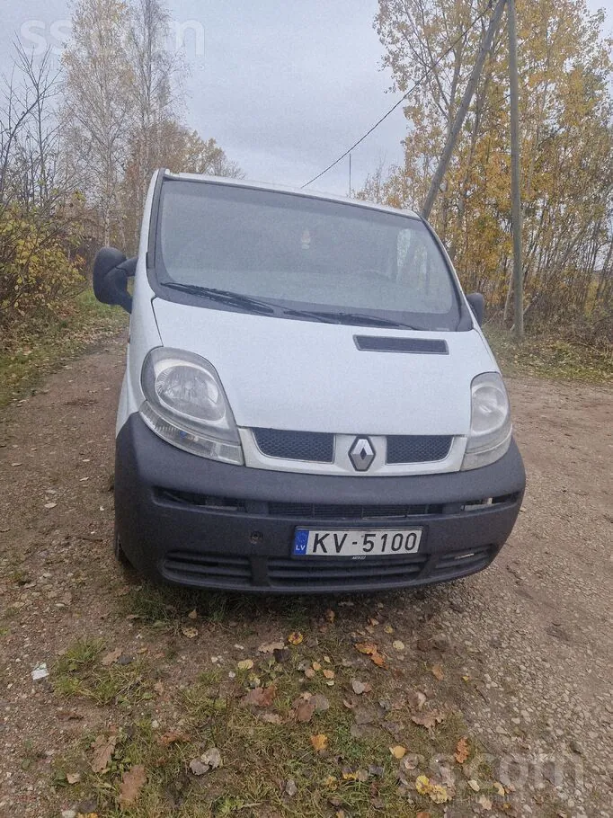 Renault Trafic 2005 photo 3