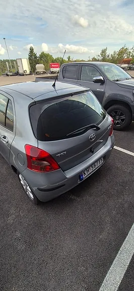 Toyota Yaris 2008 photo 3
