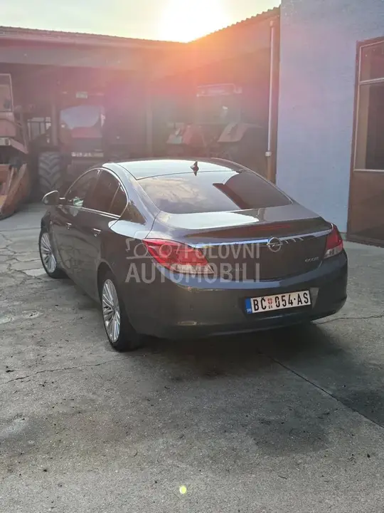 Opel Insignia 2012 photo 3