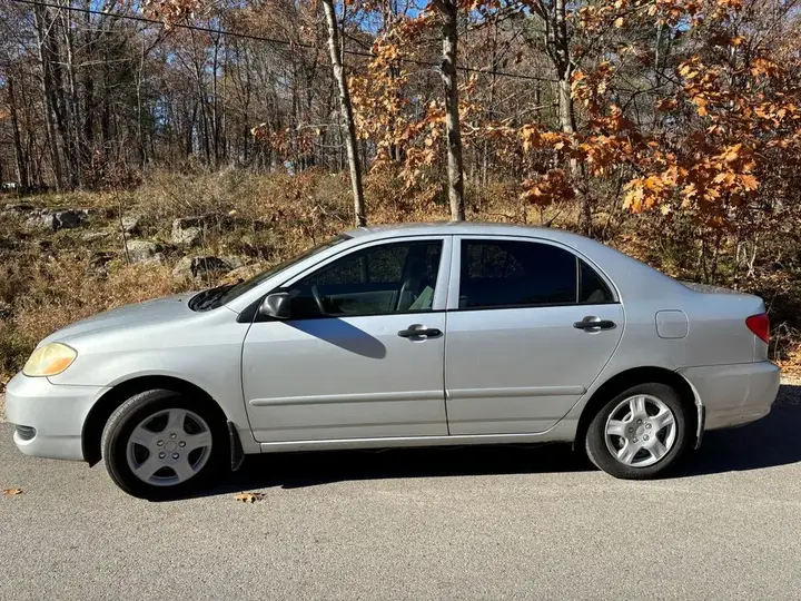 Toyota Corolla 2005 photo 2