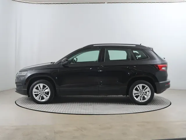 Skoda Karoq 2020 photo 2