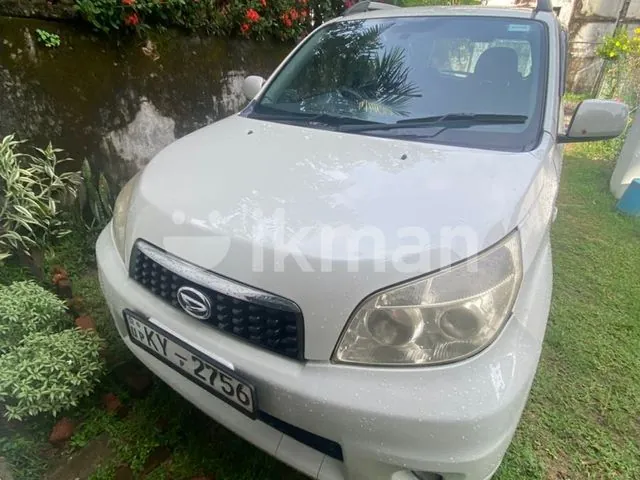 Daihatsu Terios 2013 photo 2
