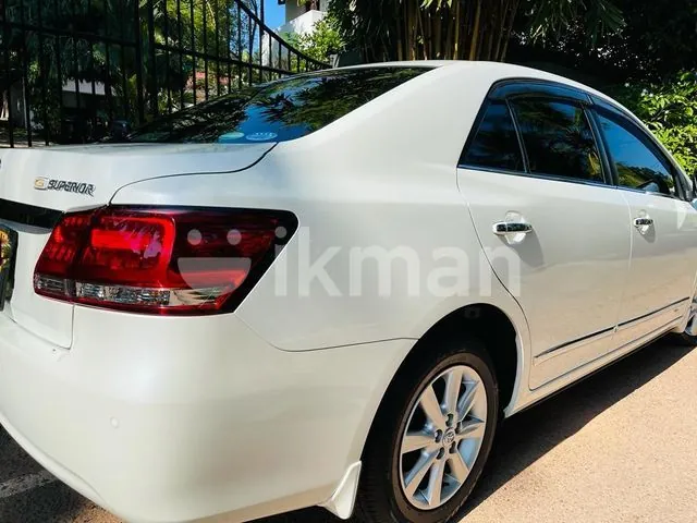 Toyota Premio 2019 photo 2
