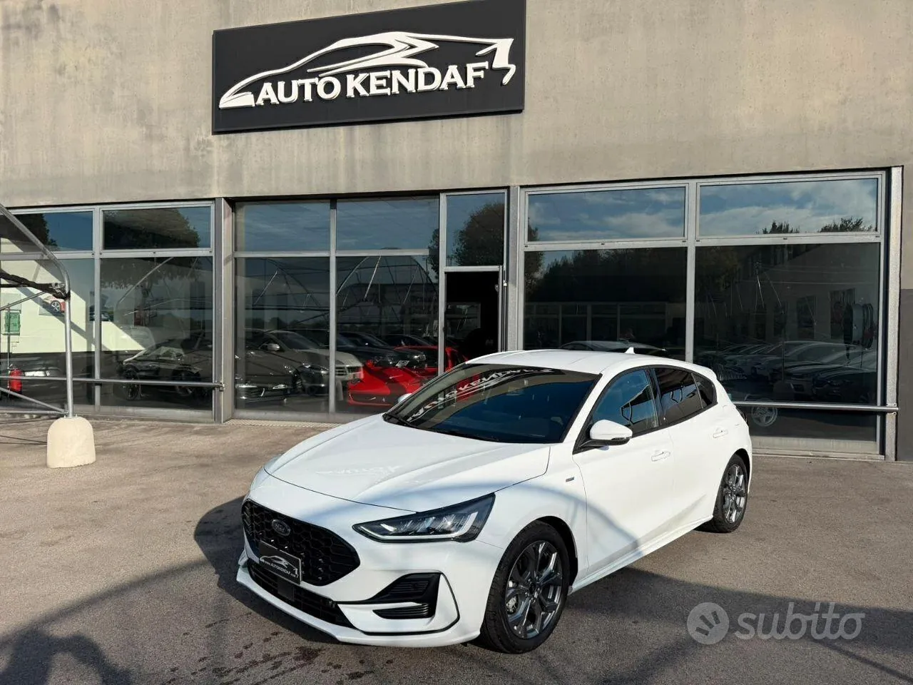 Ford Focus 2026 photo 2