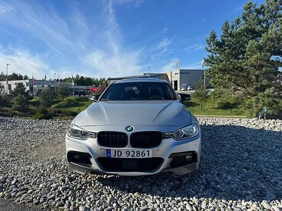 BMW 330E 2017 photo 2