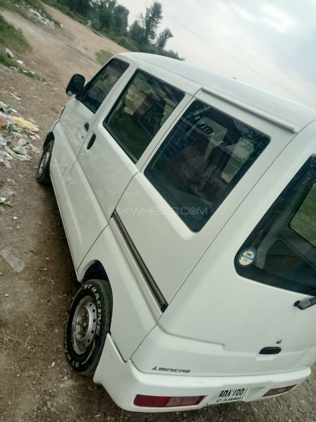 Mitsubishi Minicab
