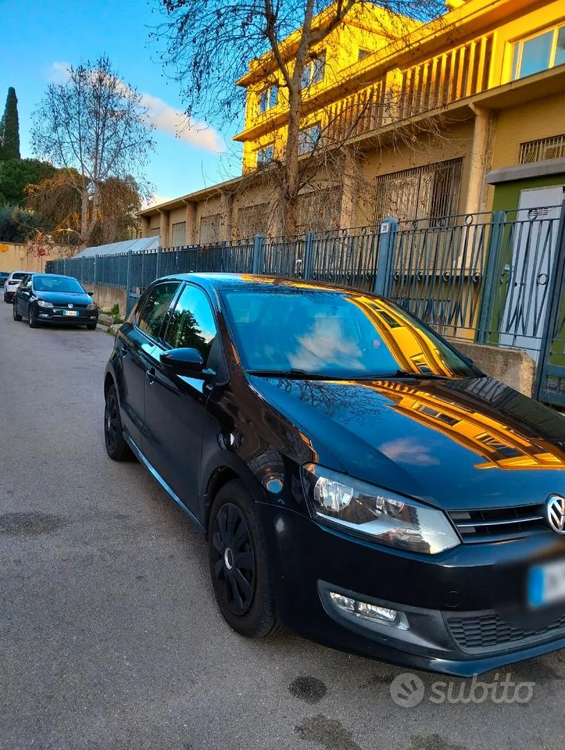 Volkswagen Polo 2010 photo 2