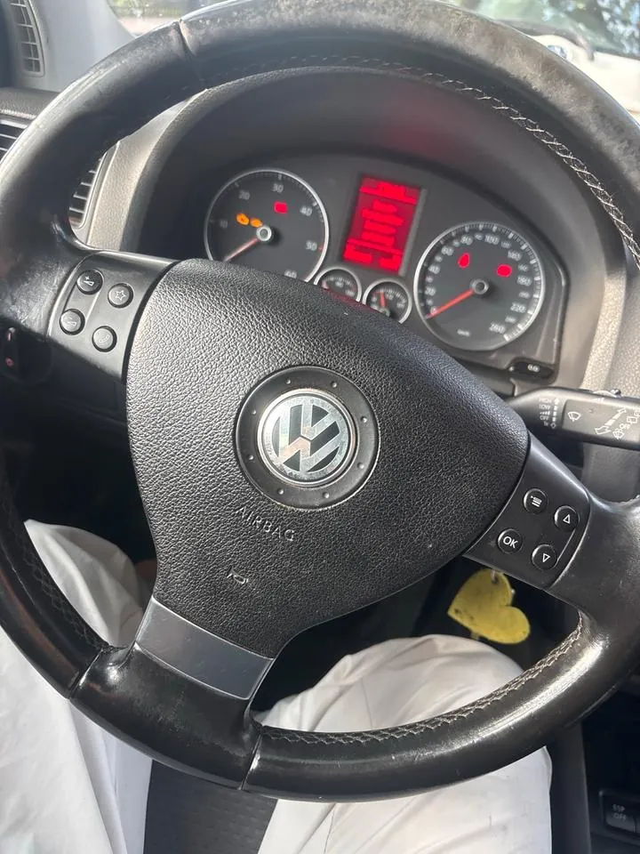 Volkswagen Golf 5 Gt