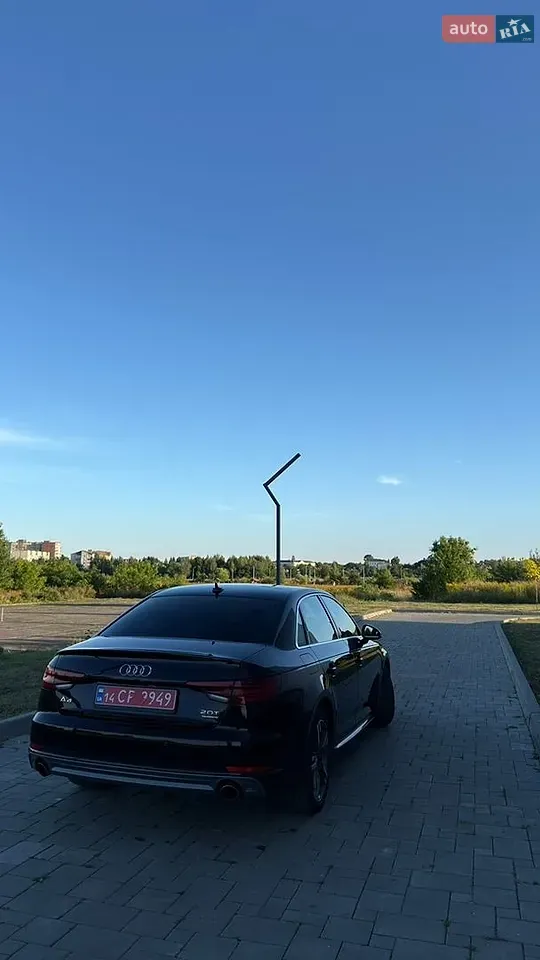 Audi A4 2018 photo 4