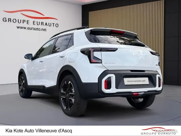 Kia Stonic 2026 photo 3