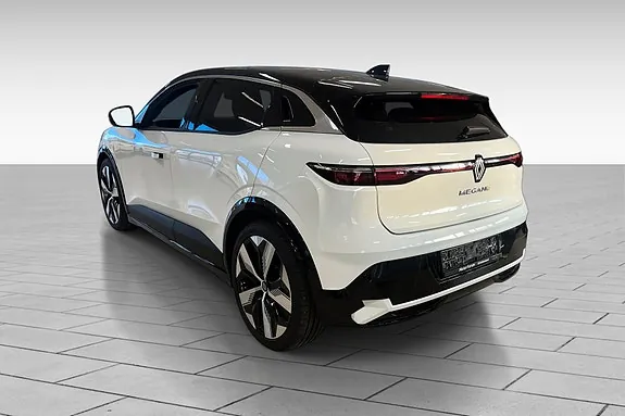 Renault Megane E-Tech 2022 photo 5