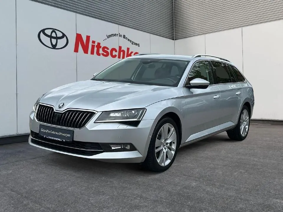 Skoda Superb Combi