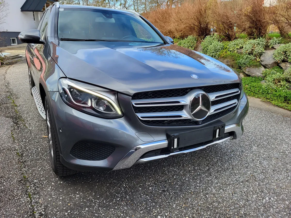 Mercedes-Benz Glc-Class 2016 photo 2