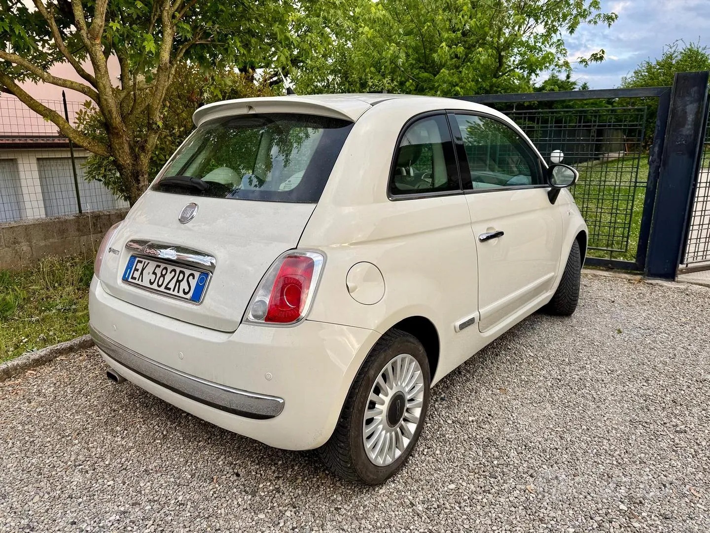 Fiat 500 2011 photo 3