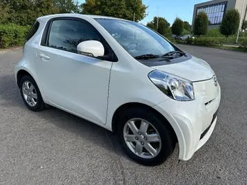 Toyota Iq