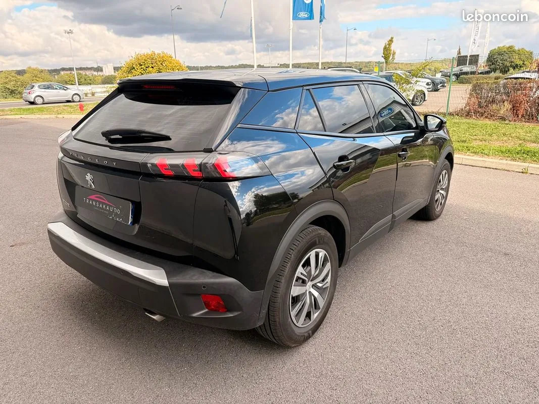 Peugeot 2008 2021 photo 5