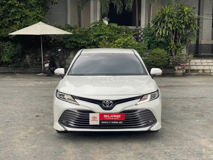 Toyota Camry 2020 photo 3
