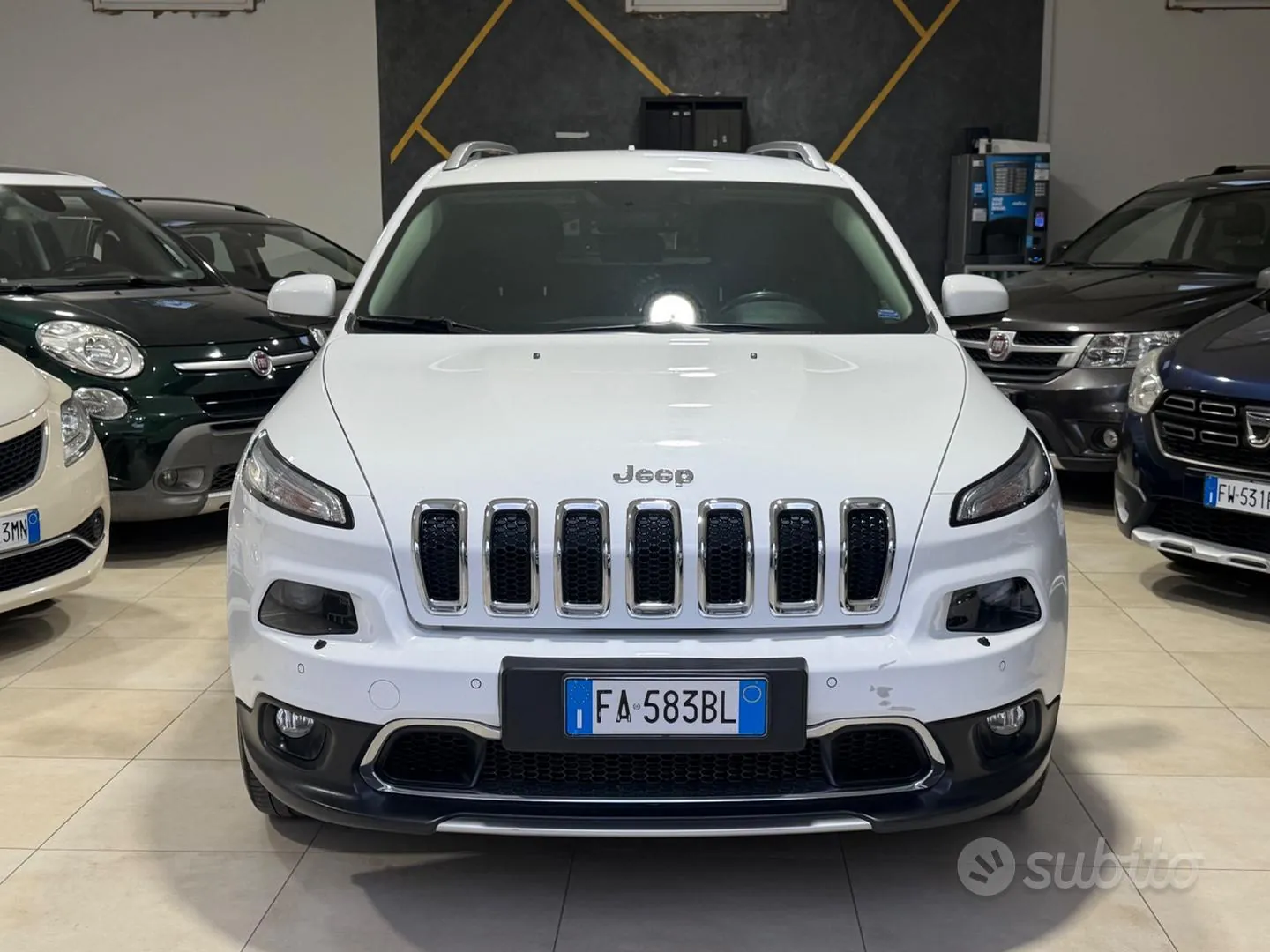 Jeep Cherokee 2016 photo 3