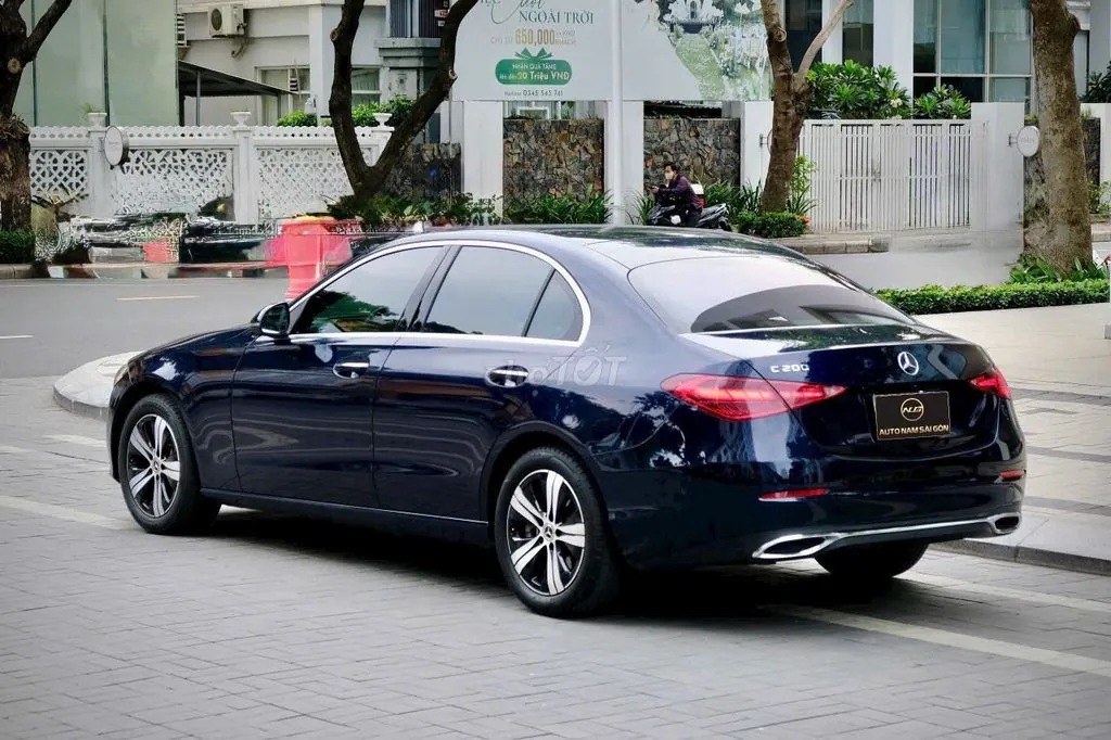 Mercedes-Benz C-Class 2021 photo 3