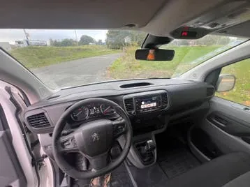 Peugeot Expert Combi