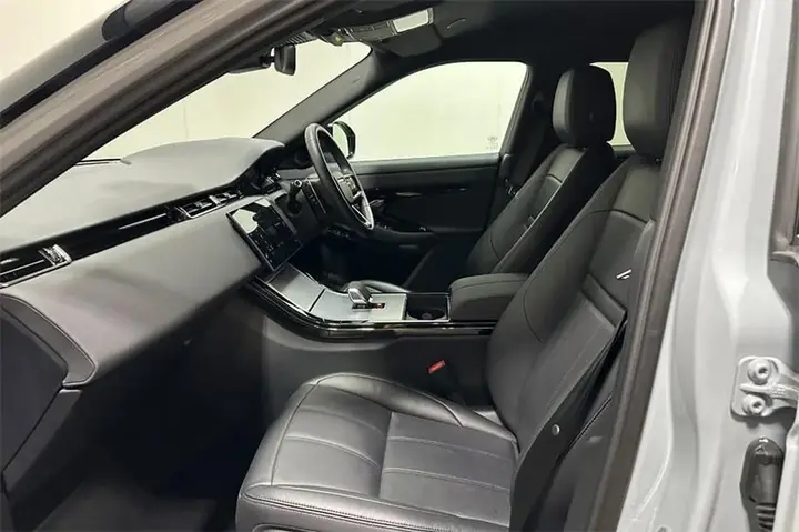 Land Rover Range Rover Evoque 2024 photo 4