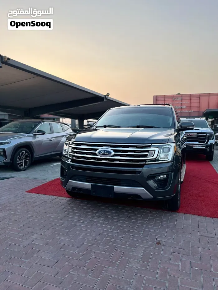 Ford Expedition 2019 photo 2