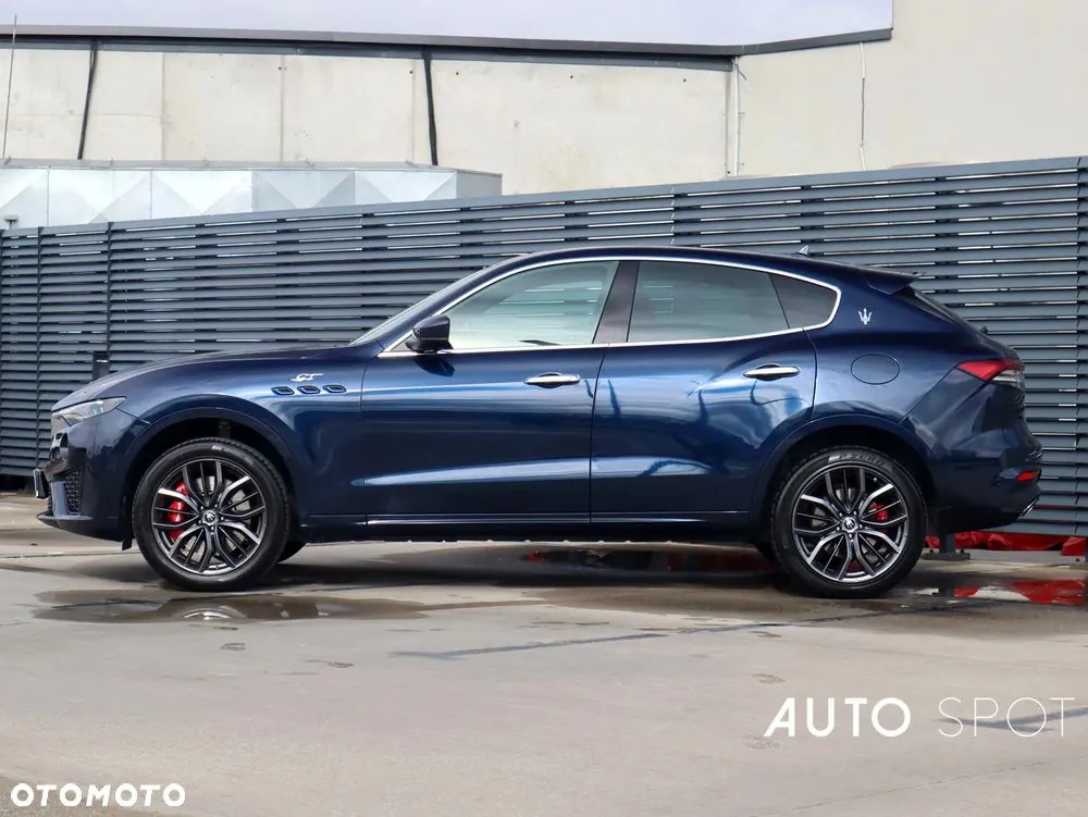 Maserati Levante 2022 photo 2